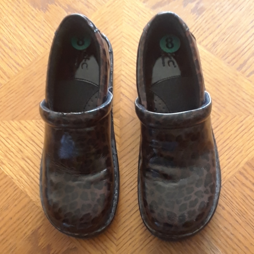 B.O.C.Leopard Print Slip on Clogs